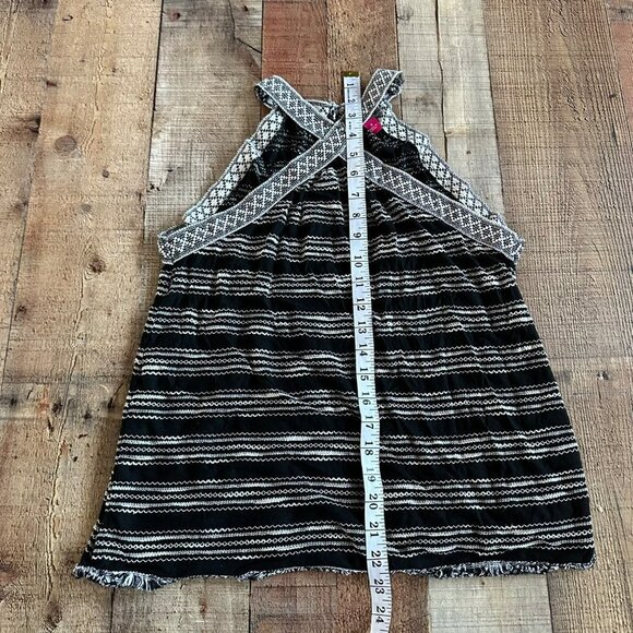 Vince Camuto Aztec Print Tropic Heat Halter Fringe Tank Top -S - Picture 3 of 6